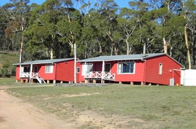 Wombat Hilltop Cottages