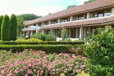 Motel Dennenhof  Brasschaat