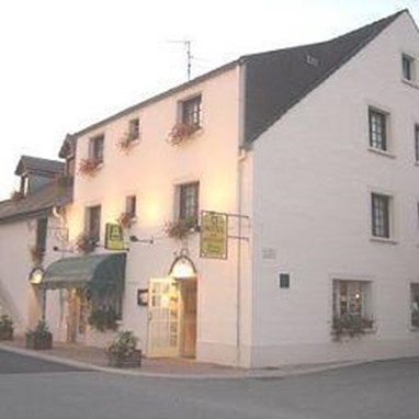 Logis Fernoux-Coutenet Hotel Rochefort-sur-Nenon