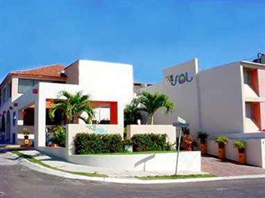 Hotel & Suites Villa Sol Puerto Escondido