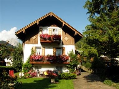 Ferienhaus Schweigart Hotel Mittenwald