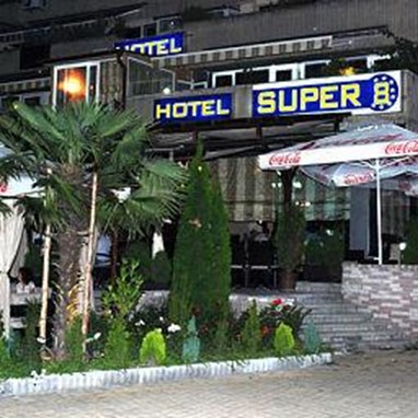 Hotel Super 8