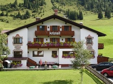 Kristall Hotel Pension Lech am Arlberg