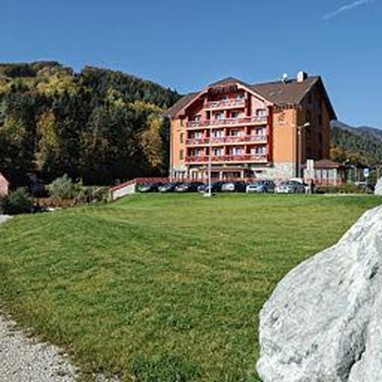 Hotel Impozant Valca