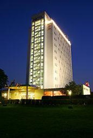 Sky Hotel Merseburg