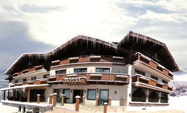 Hotel Zur Burg Kaprun