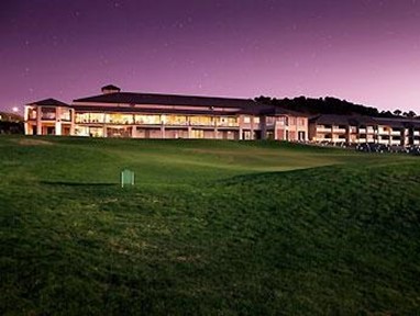 Grand Mercure The Links Vacation Club Apartments Normanville