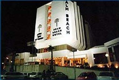 Palm Beach Acre Hotel