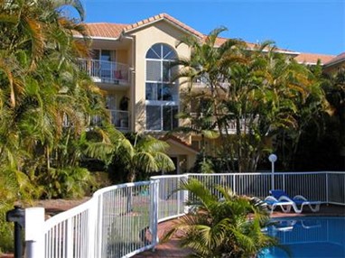 Regent Court Holiday Apartments Gold Coast