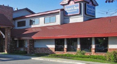 AmericInn Motel & Suites Grand Forks