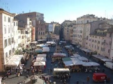 Campo de Fiori Apartments