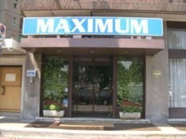 Hotel Maximum