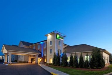 Holiday Inn Express & Suites Columbus Southeast