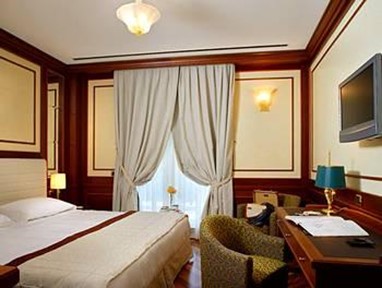 Hotel Manzoni Milan