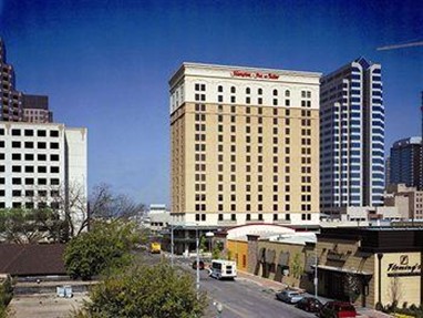 Hampton Inn & Suites Austin Downtown