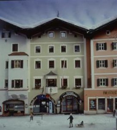 Hotel Strasshofer