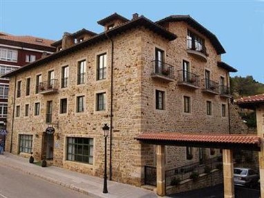 Villa de Cabrales Hotel-Apartamentos