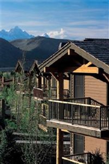 Love Ridge Resort Lodges
