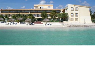 QBay Cancun Hotel & Suites