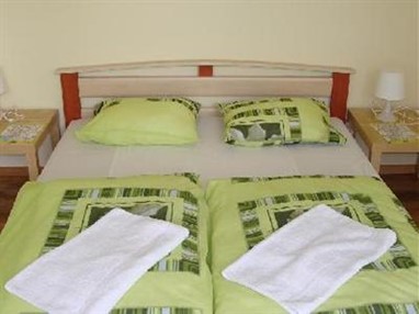 Agava Guest Rooms & Apartments Krakow