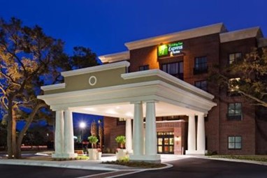 Holiday Inn Express Hotel & Suites Mt Pleasant-Charleston