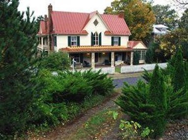 The Hummingbird Inn Goshen (Virginia)
