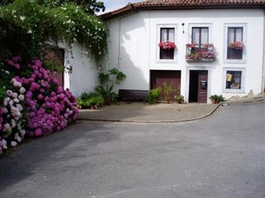 Casa Rural La Casona de Priorio Oviedo