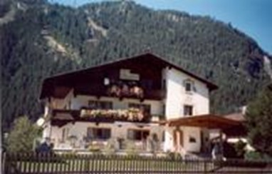 Haus Bergfriede Pension Mayrhofen