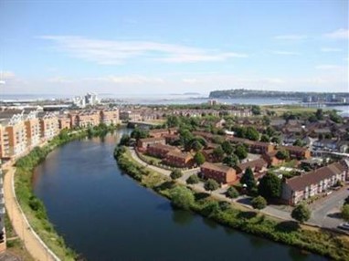 Riverbank Penthouse & Apartments Cardiff