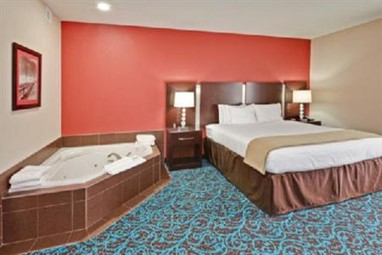Holiday Inn Express & Suites Columbus-Polaris Parkway