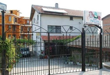Family Hotel Rusalka