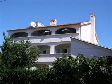 Apartments Petra Zadar