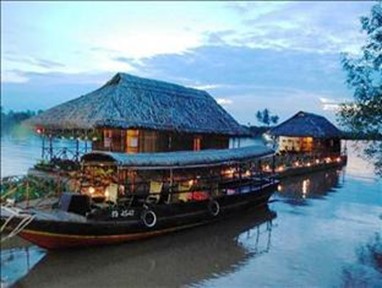 Radeaux du Mekong Floating House