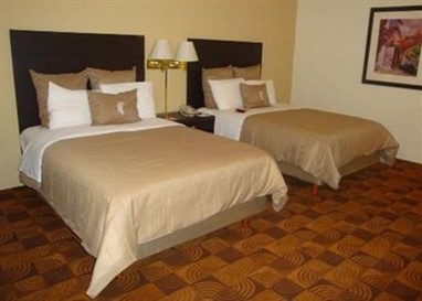 Quality Inn Hotel Nuevo Laredo