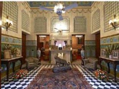 Hotel Raj Niwas Palace