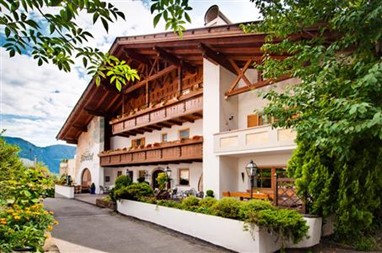 Hotel Alpenhof Tirolo