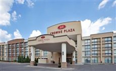 Crowne Plaza Hotel Kansas City - Overland Park