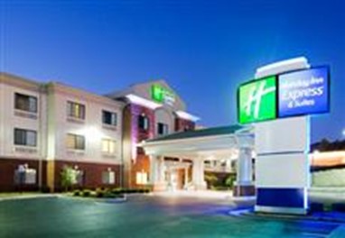 Holiday Inn Express Hotel & Suites Rocky Mount/Smith Mtn Lake