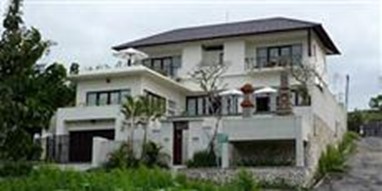 Ulun Sari Residence