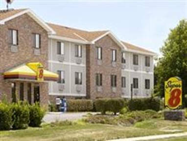 Super 8 Motel Lenexa/Overland Park