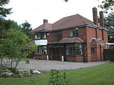 The Redlands Guest House Solihull