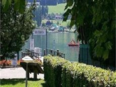 Seeblick Pension Steindorf am Ossiacher See