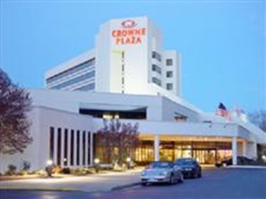 Crowne Plaza Hotel Virginia Beach-Norfolk