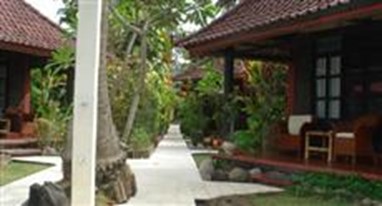Bali Santi Candidasa