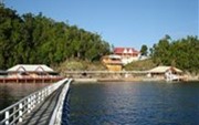 Hidden Island Resort
