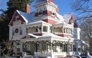Grand Victorian Bed and Breakfast Inn Bellaire