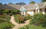 Mooring House Guest Lodge Somerset West