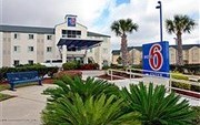 Motel 6 Orlando International Drive