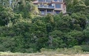 Bay of Islands Beach House Apartments Paihia