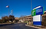 Holiday Inn Express Chicago Arlington Heights